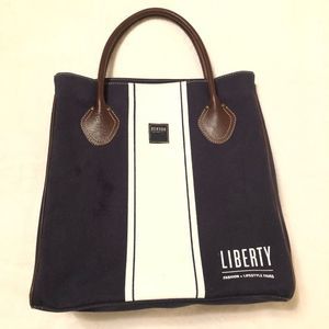 Large tote